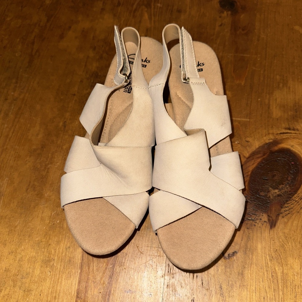 Clarks Womens Annadel Freda Sand Nubuck Wedge Sandal Slingback Cork US 9M
